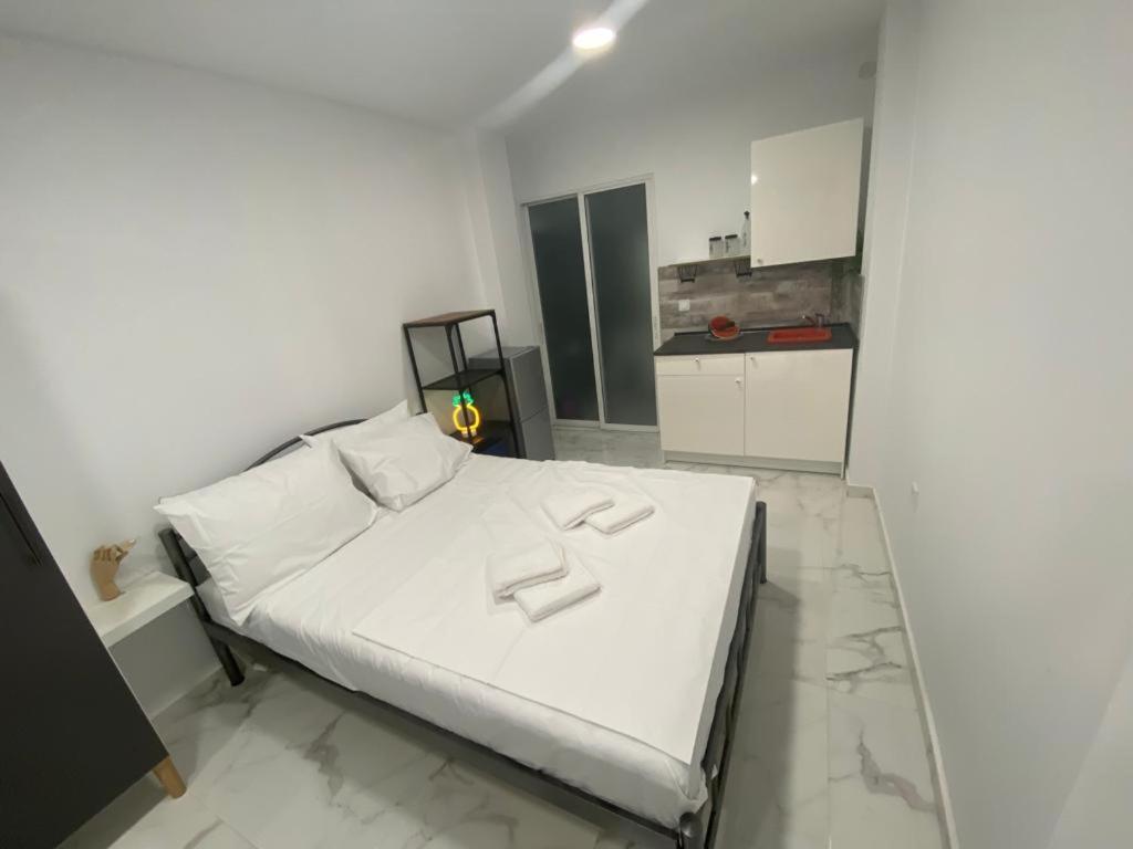 Nirvana Comfort Apartments 2 เทสซาโลนิกิ ภายนอก รูปภาพ